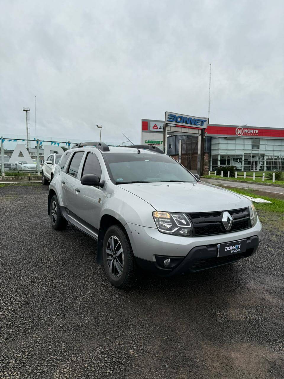 Renault Duster Dakar 2.0L 4X4 MT 2018